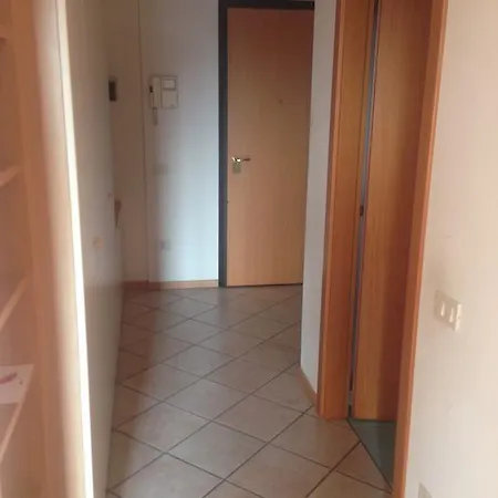 Apartament Linfano *